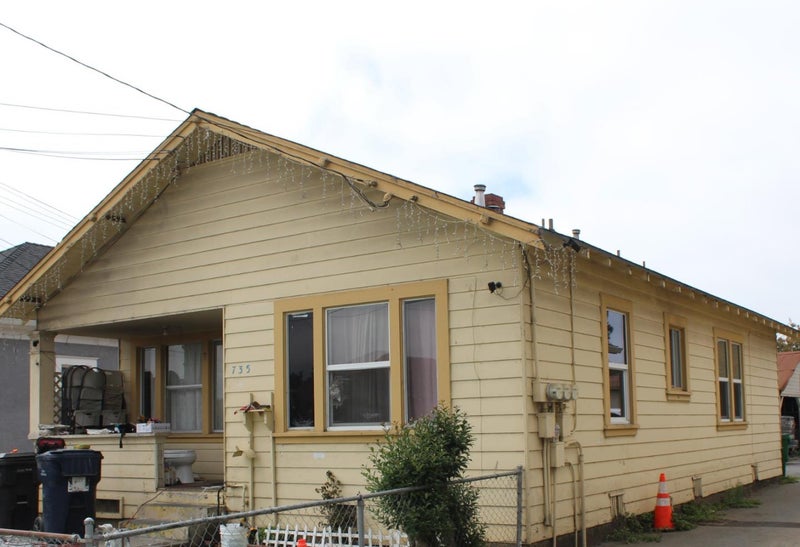 735 Rodriguez Street