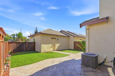 Tiny photo for 18971 Chicory Lane, Morgan Hill, CA 95037 (MLS # ML82036901)