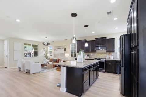 Tiny photo for 18971 Chicory Lane, Morgan Hill, CA 95037 (MLS # ML82036901)