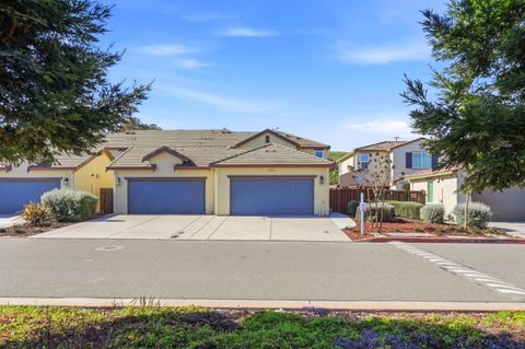 Tiny photo for 18971 Chicory Lane, Morgan Hill, CA 95037 (MLS # ML82036901)