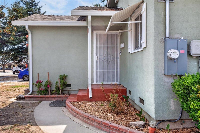 783 Josephine Street