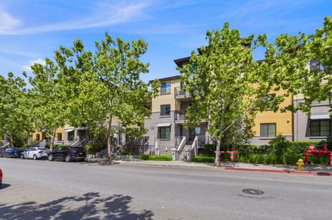 Tiny photo for 800 N 8th Street #305, SAN JOSE, CA 95112 (MLS # ML82046088)