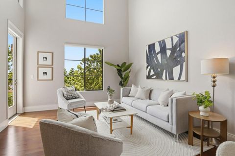 Tiny photo for 800 N 8th Street #305, SAN JOSE, CA 95112 (MLS # ML82046088)