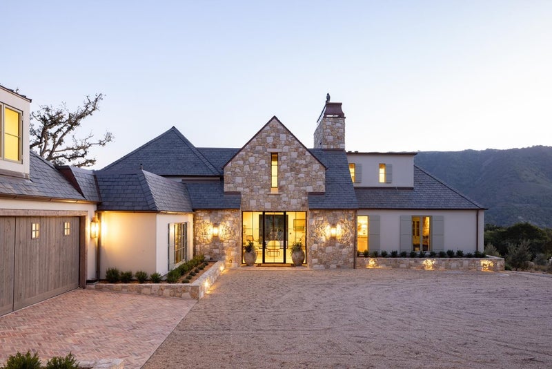 10 Encina Drive