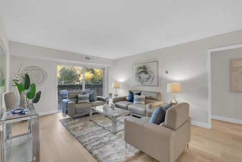 Photo of 309 Tradewinds Drive #5, San Jose, CA 95123 (MLS # ML82064021)