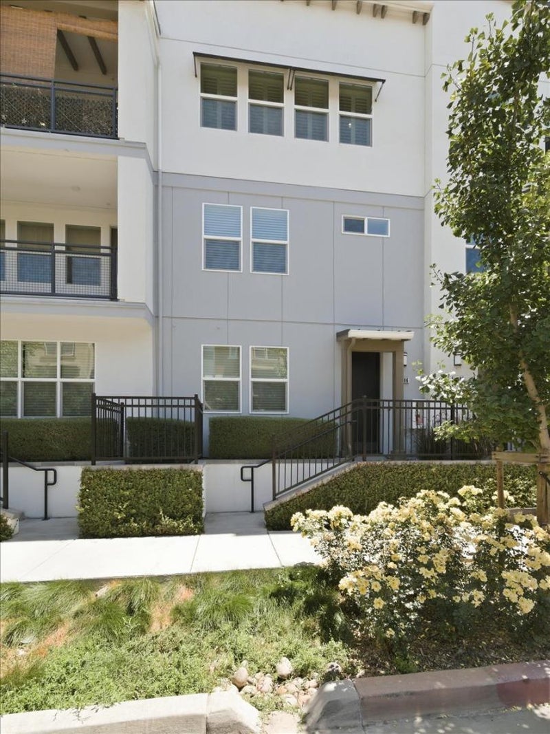 1506 Bond Street