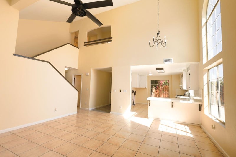 805 El Pinal Lane