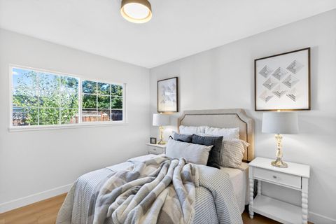 Tiny photo for 1718 Chitamook Court, SUNNYVALE, CA 94087 (MLS # ML82040165)