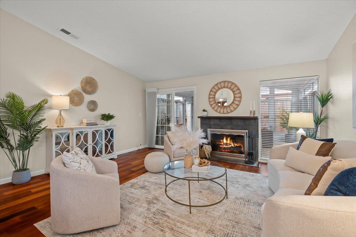 1350 North Cabrillo Highway