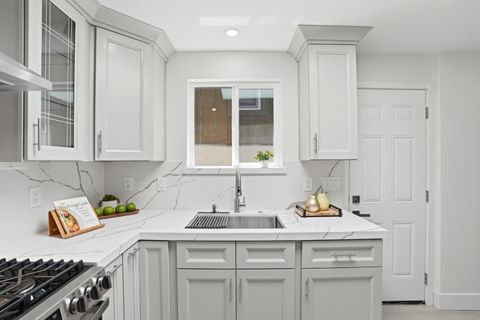 Tiny photo for 247 Frankfort Street, Daly City, CA 94014 (MLS # ML82048431)
