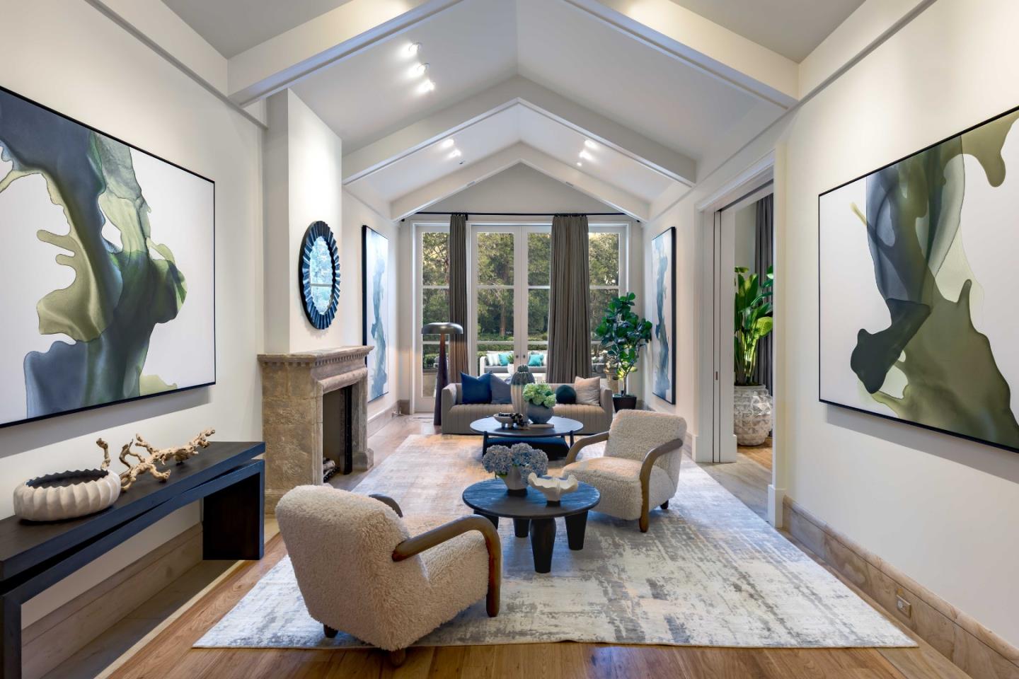 188 Fair Oaks Lane
