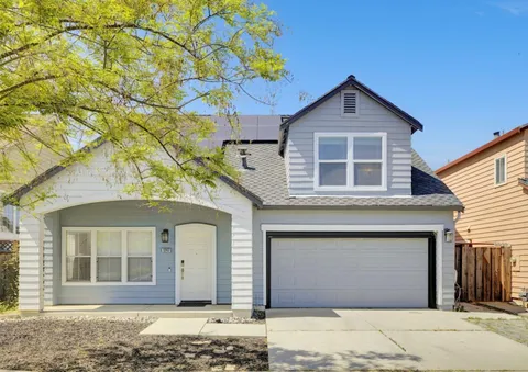 1247 Summer Blossom Avenue, San Jose, CA 95122 - #: ML82003724