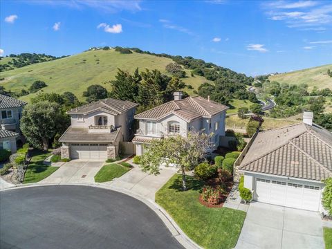 Tiny photo for 26214 Acclaim Court, Salinas, CA 93908 (MLS # ML82044635)