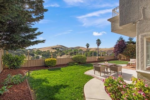 Tiny photo for 26214 Acclaim Court, Salinas, CA 93908 (MLS # ML82044635)