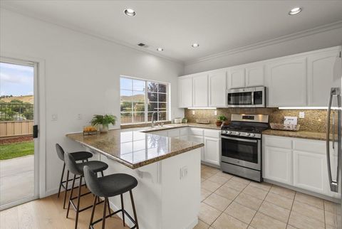Tiny photo for 26214 Acclaim Court, Salinas, CA 93908 (MLS # ML82044635)