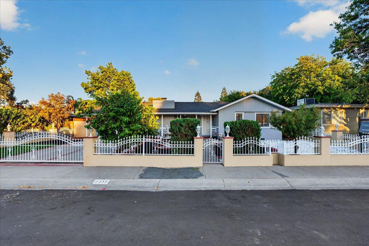 3212 Baker Drive