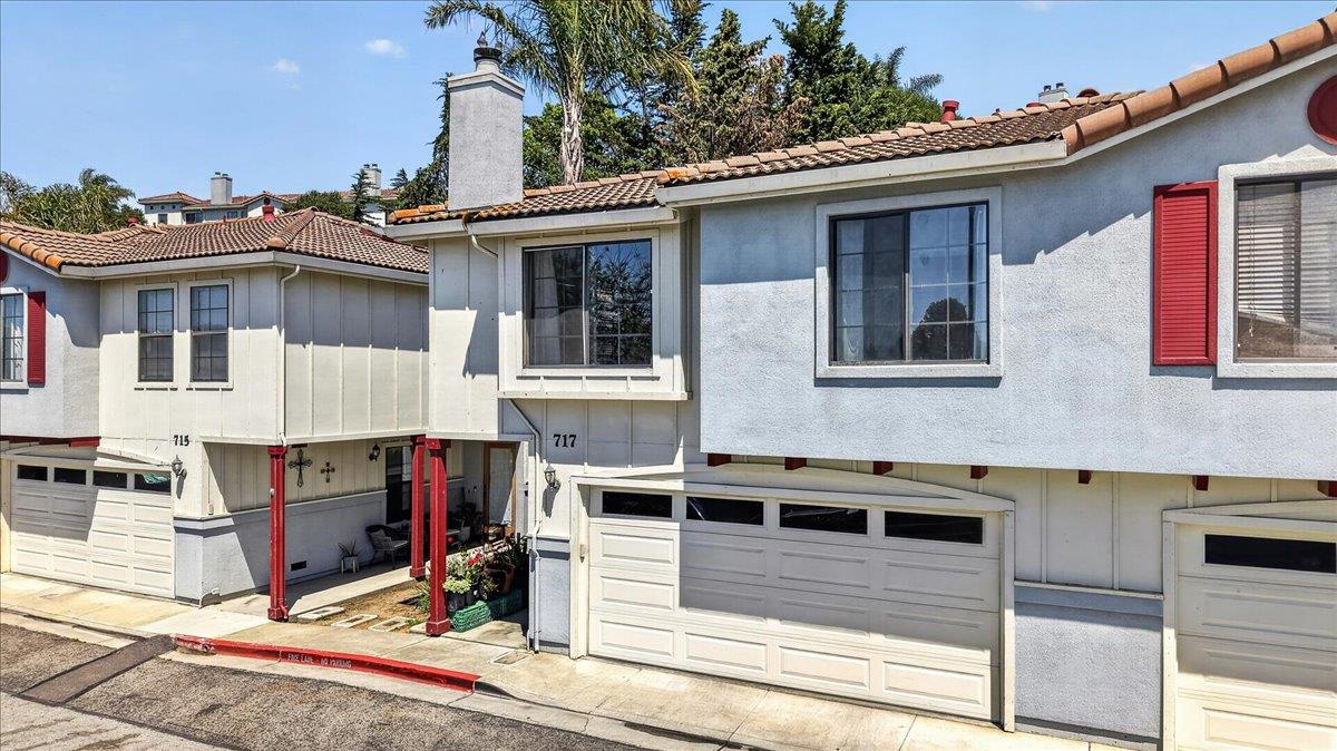717 Las Casitas Dr.