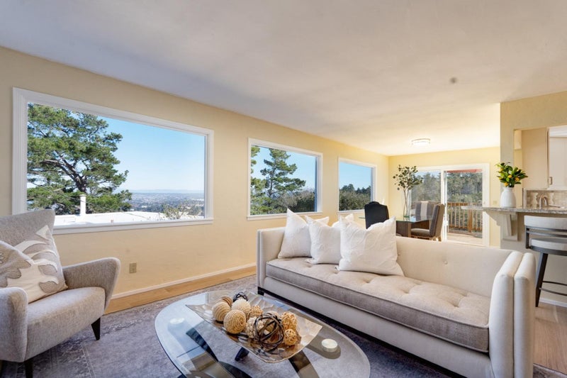 25 Cielo Vista Drive