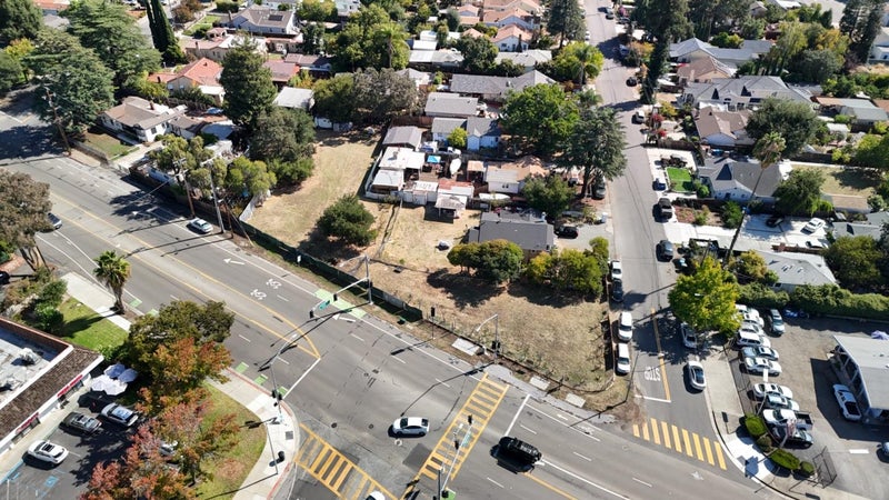 282 Vista Avenue