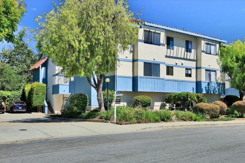 10095 Craft Drive