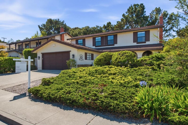 717 Crestview Drive