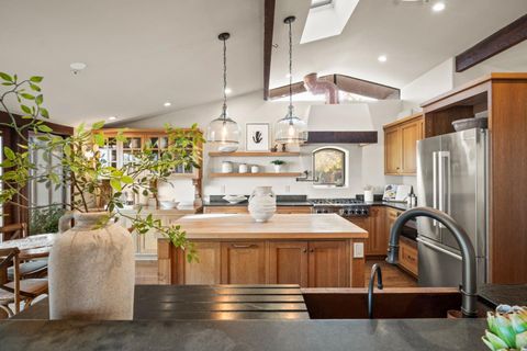 Tiny photo for 707 Vista Drive, REDWOOD CITY, CA 94062 (MLS # ML82029262)