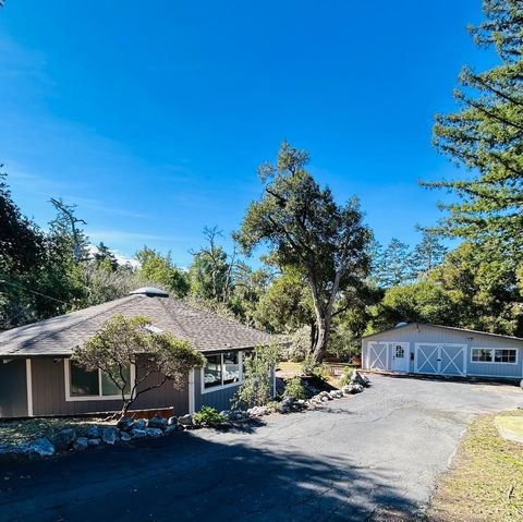 Photo of 47 Recreation Drive, LA HONDA, CA 94020 (MLS # ML82036872)