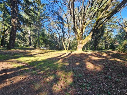 21749 Summit Road LOS GATOS CA 95033