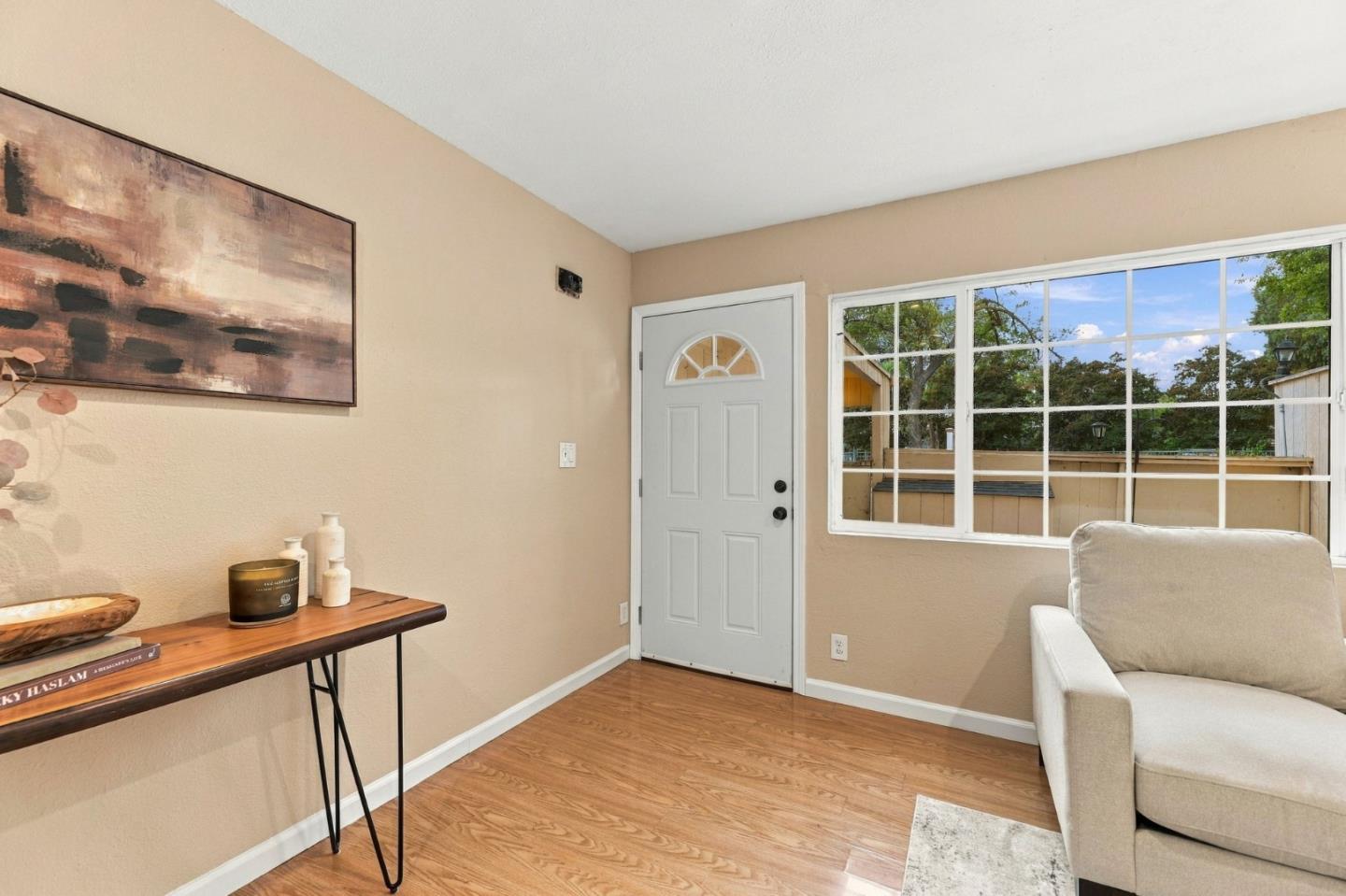 104 Jose Figueres Avenue