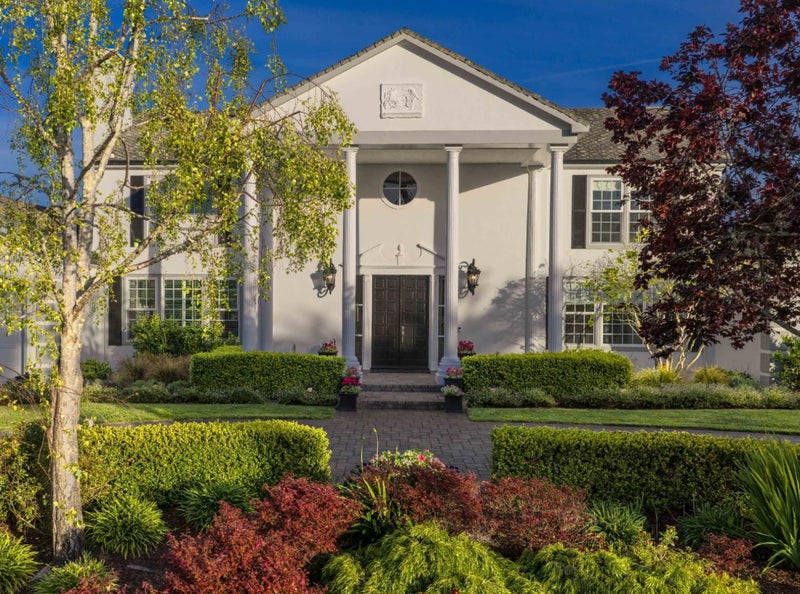 2111 Saint Andrews Road