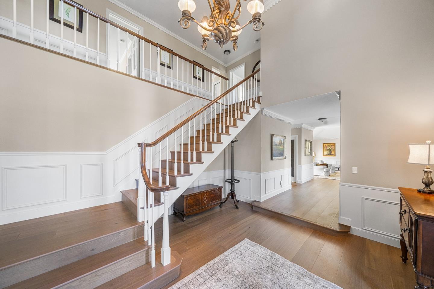 2111 Saint Andrews Road