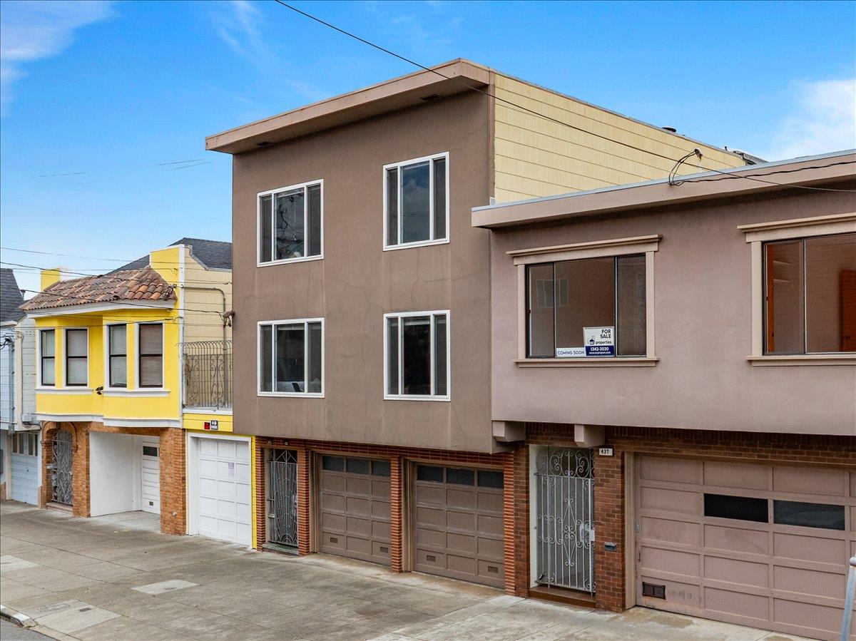 431 Delano Avenue