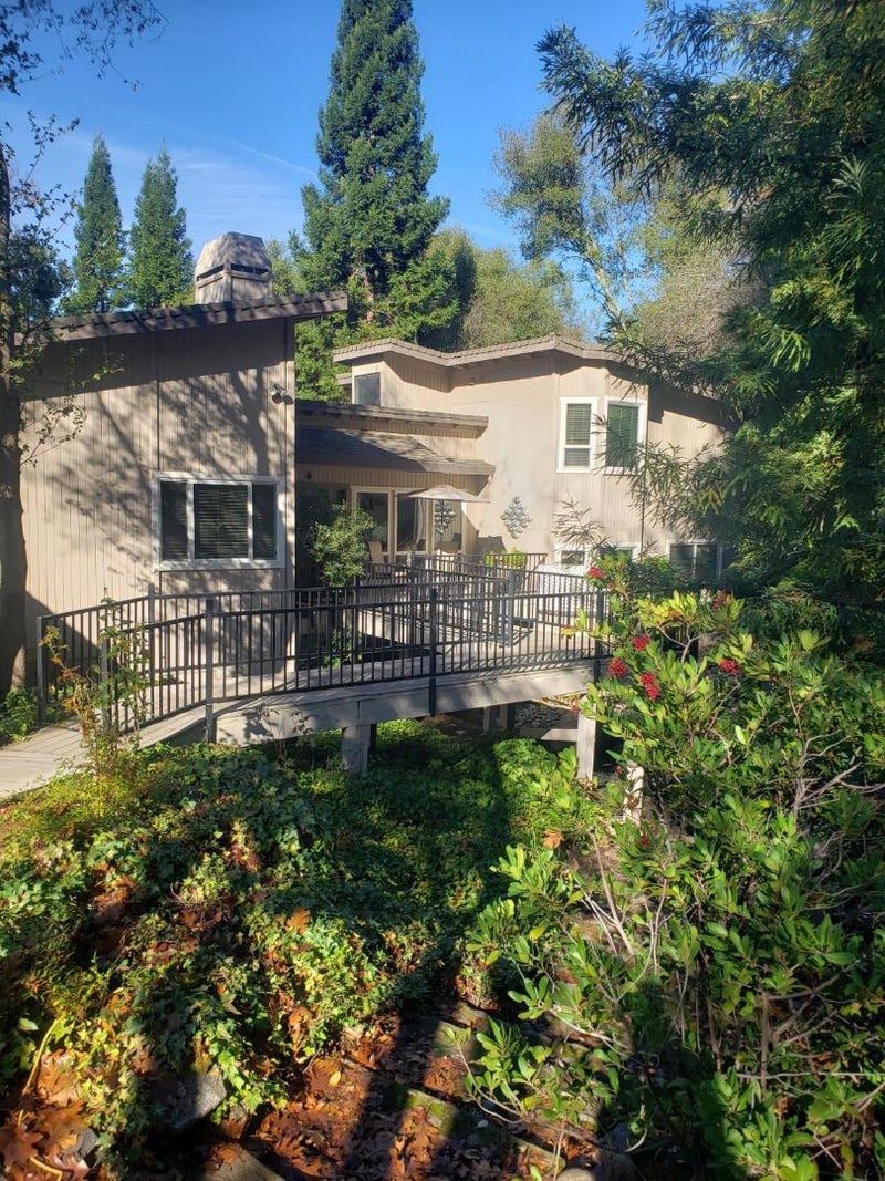 3688 Fairway Drive