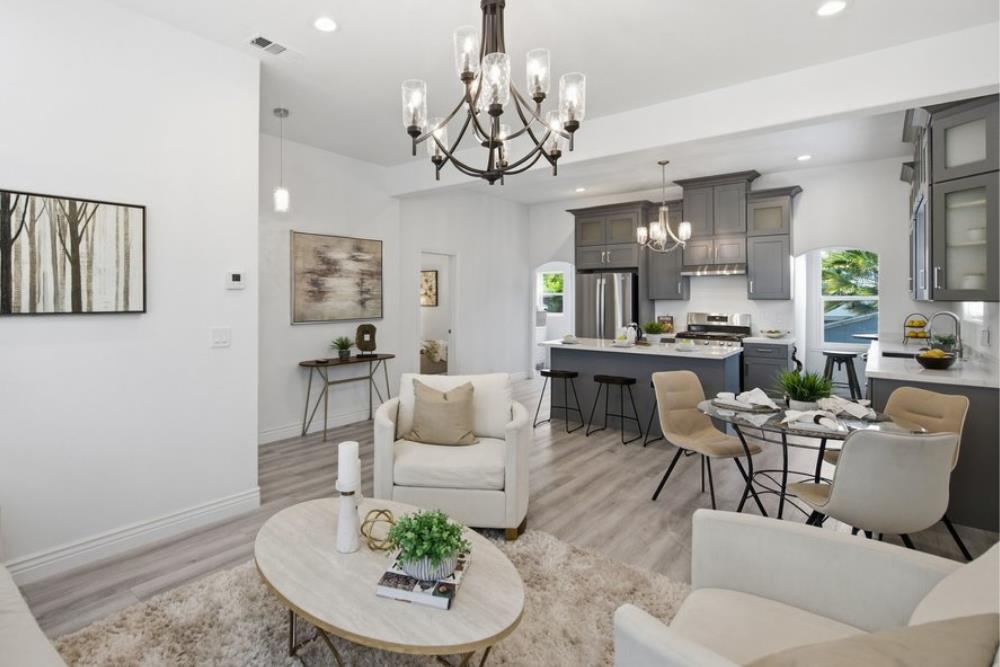 421 West Virginia Street