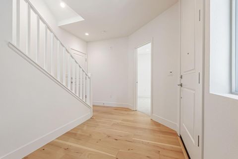 Tiny photo for 178 Oak Circle, WALNUT CREEK, CA 94597 (MLS # ML82029292)