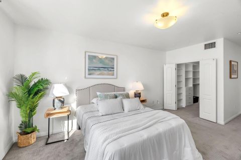 Tiny photo for 130 East San Fernando St St #504, SAN JOSE, CA 95112 (MLS # ML82029642)