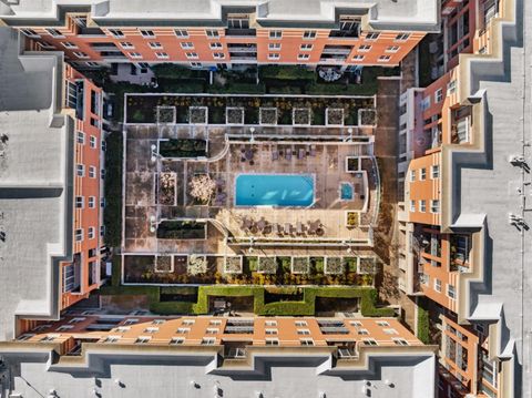 Tiny photo for 130 East San Fernando St St #504, SAN JOSE, CA 95112 (MLS # ML82029642)