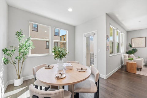 Tiny photo for 2951 Via Roma Place #36, SANTA CLARA, CA 95051 (MLS # ML82056541)
