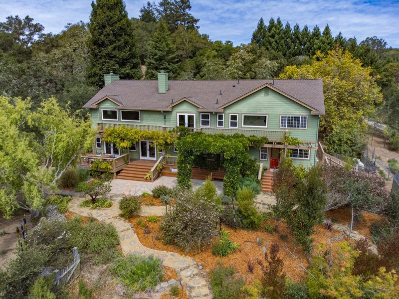700 Meadowridge Road