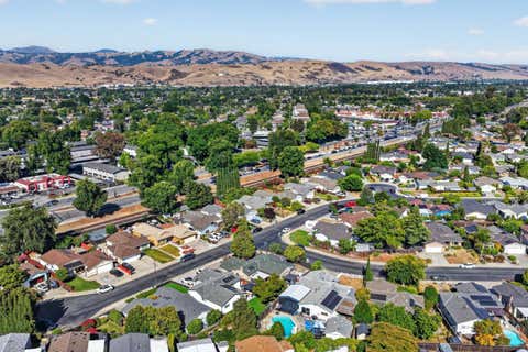 Tiny photo for 5175 Running Bear Court, San Jose, CA 95136 (MLS # ML82054038)