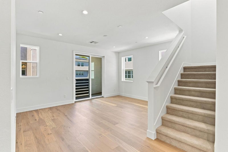 3312 Seashell Terrace