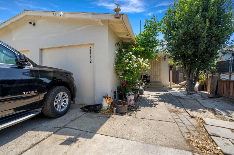 2442 Clyda Drive