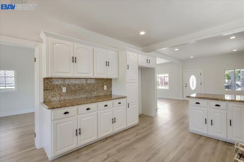 Tiny photo for 2036 E 20th Street, OAKLAND, CA 94606 (MLS # ML82034153)