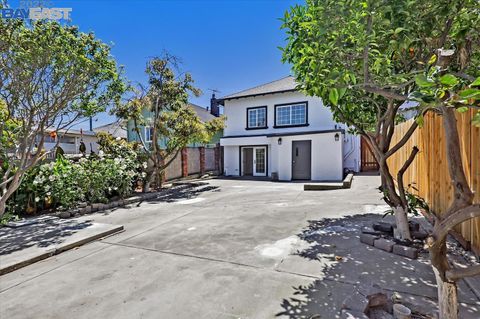 Tiny photo for 2036 E 20th Street, OAKLAND, CA 94606 (MLS # ML82034153)