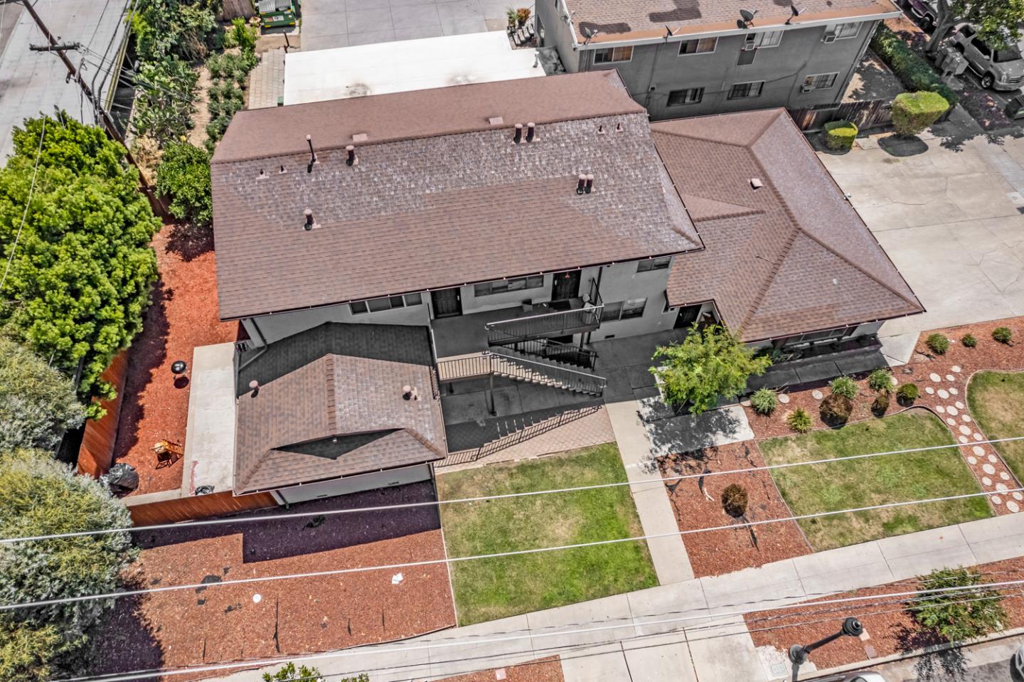 3249 Williamsburg Drive