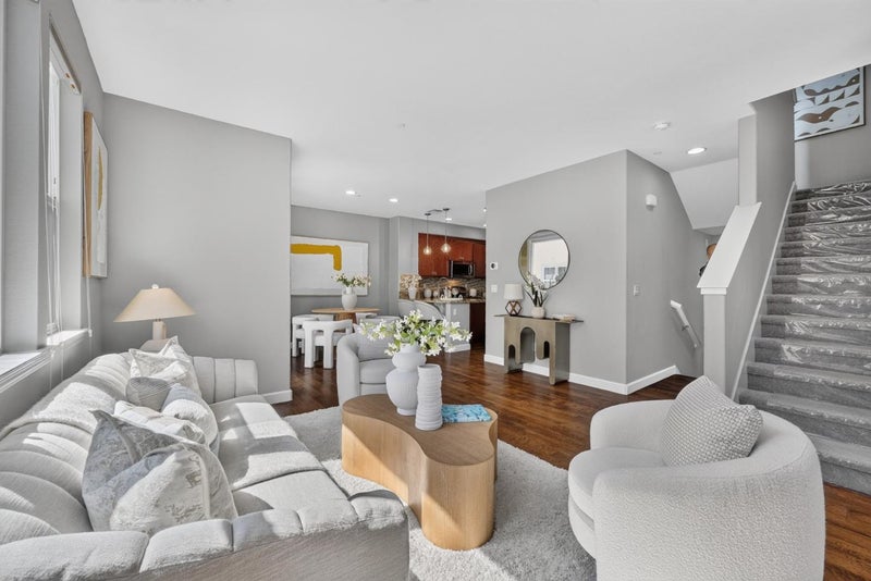595 San Rivera Terrace