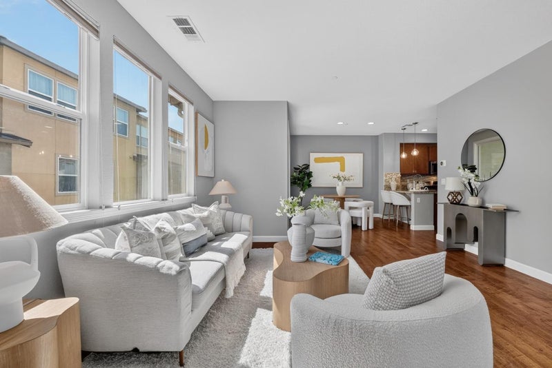 595 San Rivera Terrace