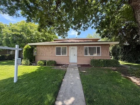 Photo of 2505 Prescott Road #1, MODESTO, CA 95350 (MLS # ML82048284)