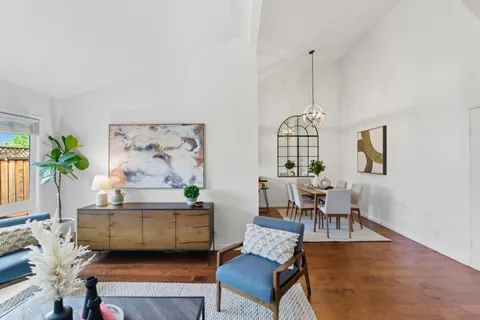 1375 Pinehurst Square, San Jose, CA 95117 - #: ML82024195