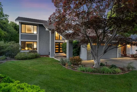 116 Loma Vista Court, Los Gatos, CA 95032 - MLS#: ML82007359
